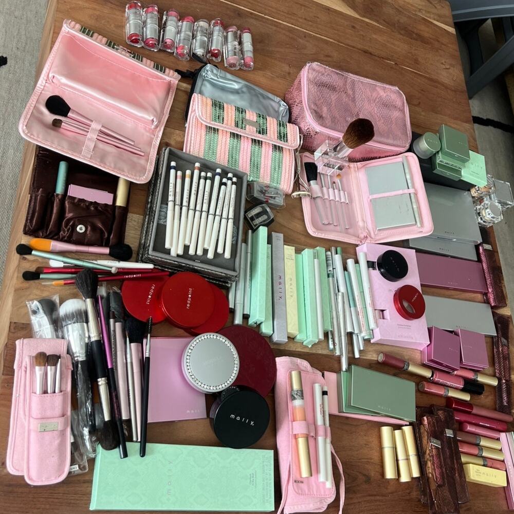 New 110+ Huge Models Prefer High Quality Makeup Beauty Lot Discontinued Bundle